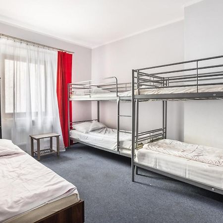 Shick Hostelヴロツワフ エクステリア 写真