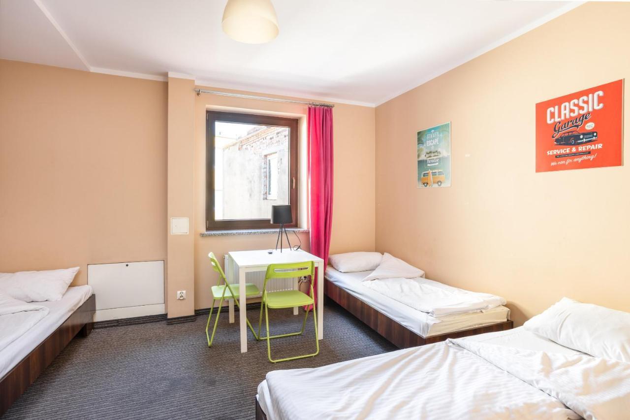 Shick Hostelヴロツワフ エクステリア 写真